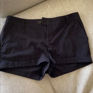 H&M dressy black shorts